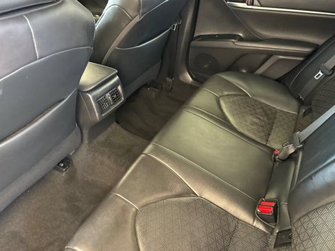 Used 2019 Toyota Camry XSE w/ Carpet Mat Package FWD image 13