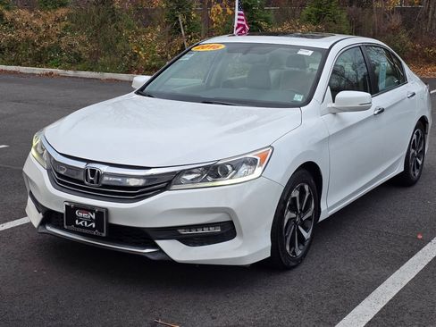 Used 2016 Honda Accord EX-L image 3