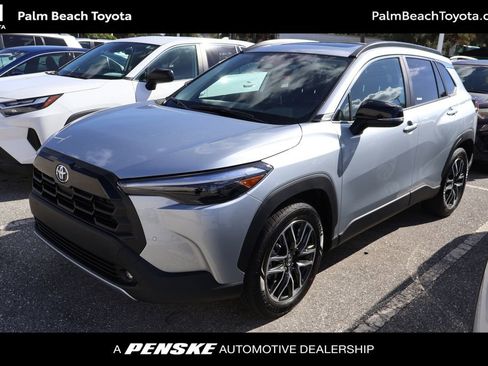 Used 2026 Toyota Corolla Cross XLE w/ Convenience Package image 1