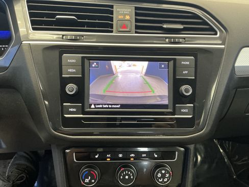 Used 2024 Volkswagen Tiguan S AWD/4WD image 19