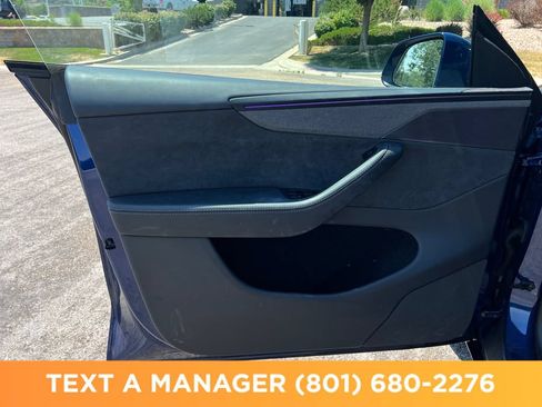 Used 2026 Tesla Model Y Long Range AWD/4WD image 7