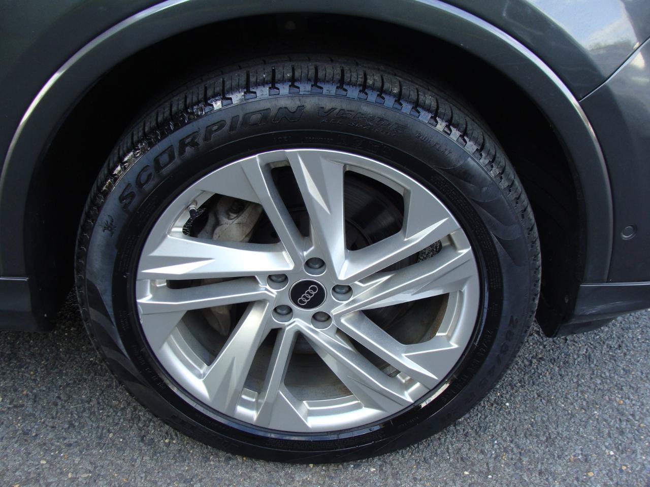 Used 2024 Audi Q7 2.0T Premium AWD/4WD image 39