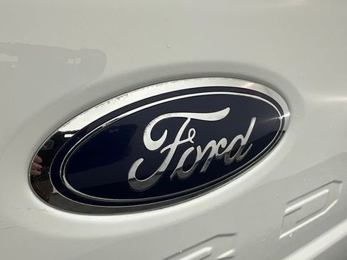 Used 2023 Ford F250 XLT AWD/4WD image 24