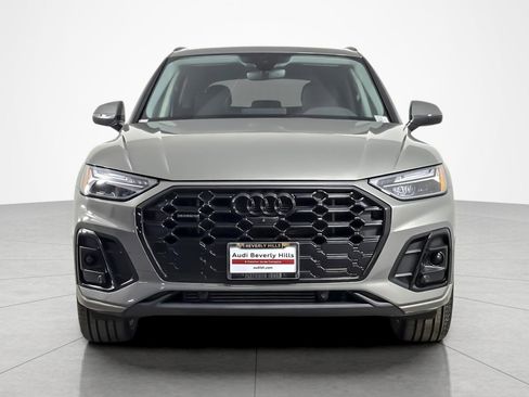 Used 2023 Audi Q5 e Premium Plus w/ Premium Plus Package image 8