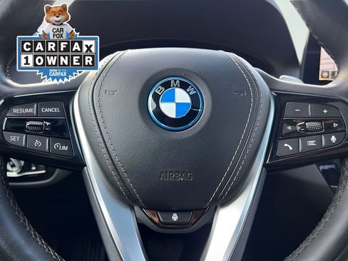 Used 2023 BMW 530e xDrive image 44