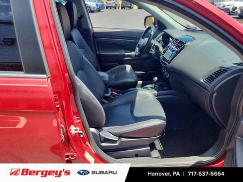 Used 2017 Mitsubishi Outlander Sport SEL AWD/4WD image 11