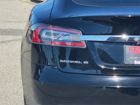 Used 2015 Tesla Model S image 8