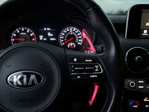 Used 2018 Kia Stinger GT image 29