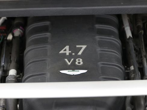 Used 2016 Aston Martin V8 Vantage GT RWD image 73