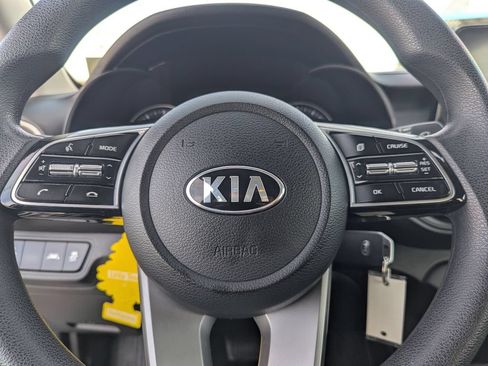 Used 2021 Kia Forte LXS FWD image 18