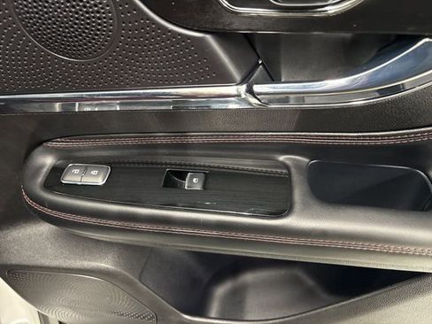 Used 2023 Lincoln Corsair Reserve w/ Rear Removable Package Tray image 26