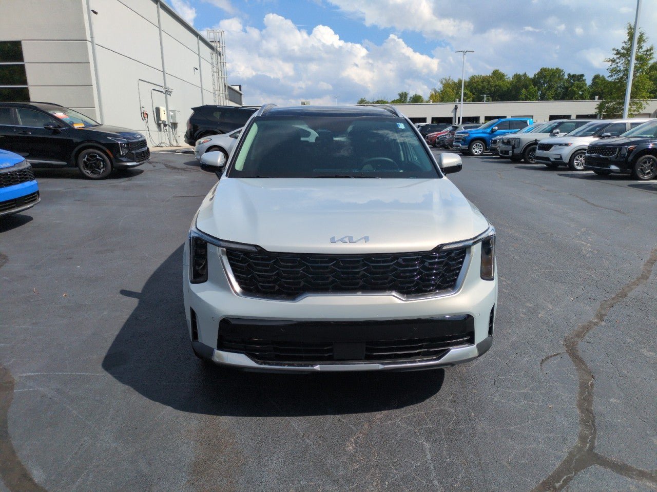 New 2026 Kia Sorento S w/ S Panoramic Sunroof Package AWD/4WD image 2