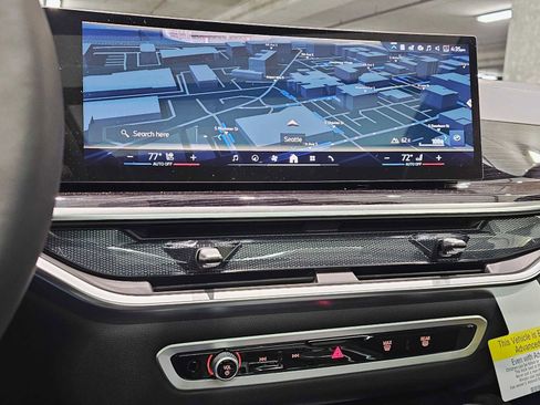 New 2026 BMW X6 xDrive40i w/ Climate Comfort Package image 16