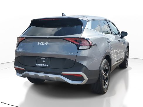 Used 2025 Kia Sportage LX AWD/4WD image 5