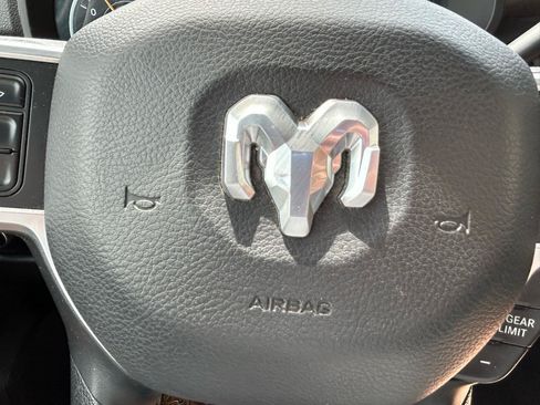 Used 2021 RAM 3500 Big Horn AWD/4WD image 19