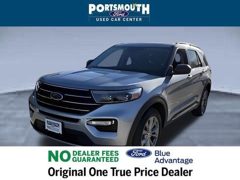 Used 2022 Ford Explorer XLT w/ Equipment Group 202A image 18