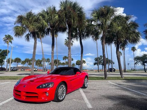 Used 2003 Dodge Viper SRT-10 RWD image 4