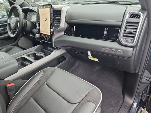 New 2026 RAM 1500 Laramie w/ Night Edition AWD/4WD image 17