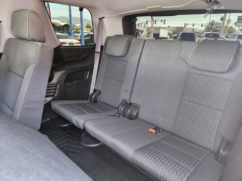 Used 2016 Chevrolet Tahoe LS w/ Enhanced Driver Alert Package RWD image 17