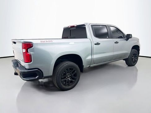 Used 2025 Chevrolet Silverado 1500 LT Trail Boss w/ Convenience Package II AWD/4WD image 8