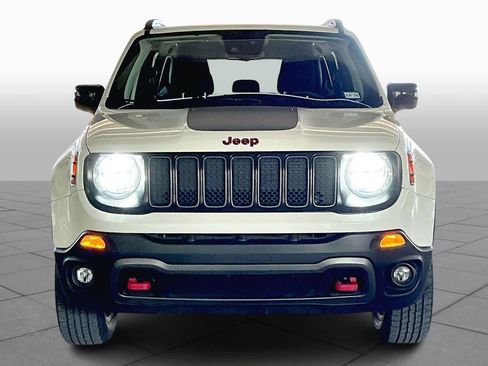Used 2023 Jeep Renegade Trailhawk image 3