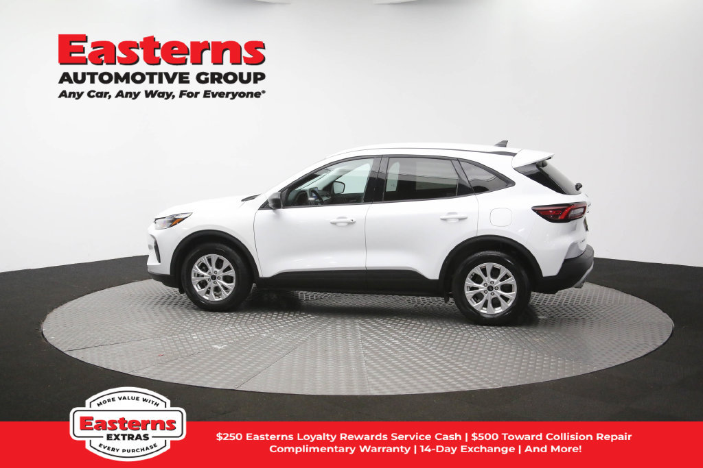 Used 2025 Ford Escape Active FWD image 61