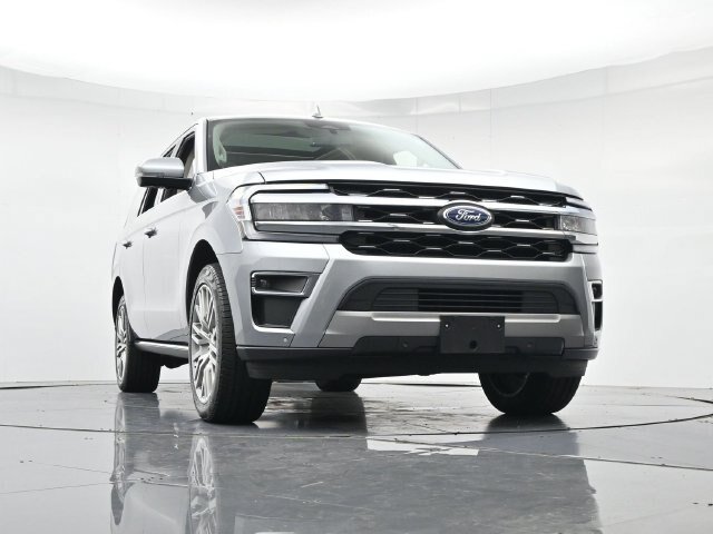 Certified 2024 Ford Expedition Limited RWD image 38