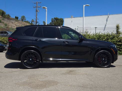 New 2026 BMW X5 xDrive40i w/ Executive Package AWD/4WD image 3
