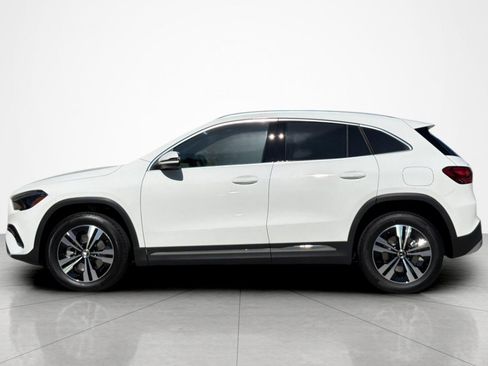 New 2026 Mercedes-Benz GLA 250 image 2