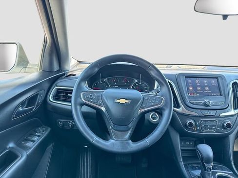 Used 2024 Chevrolet Equinox LT image 23