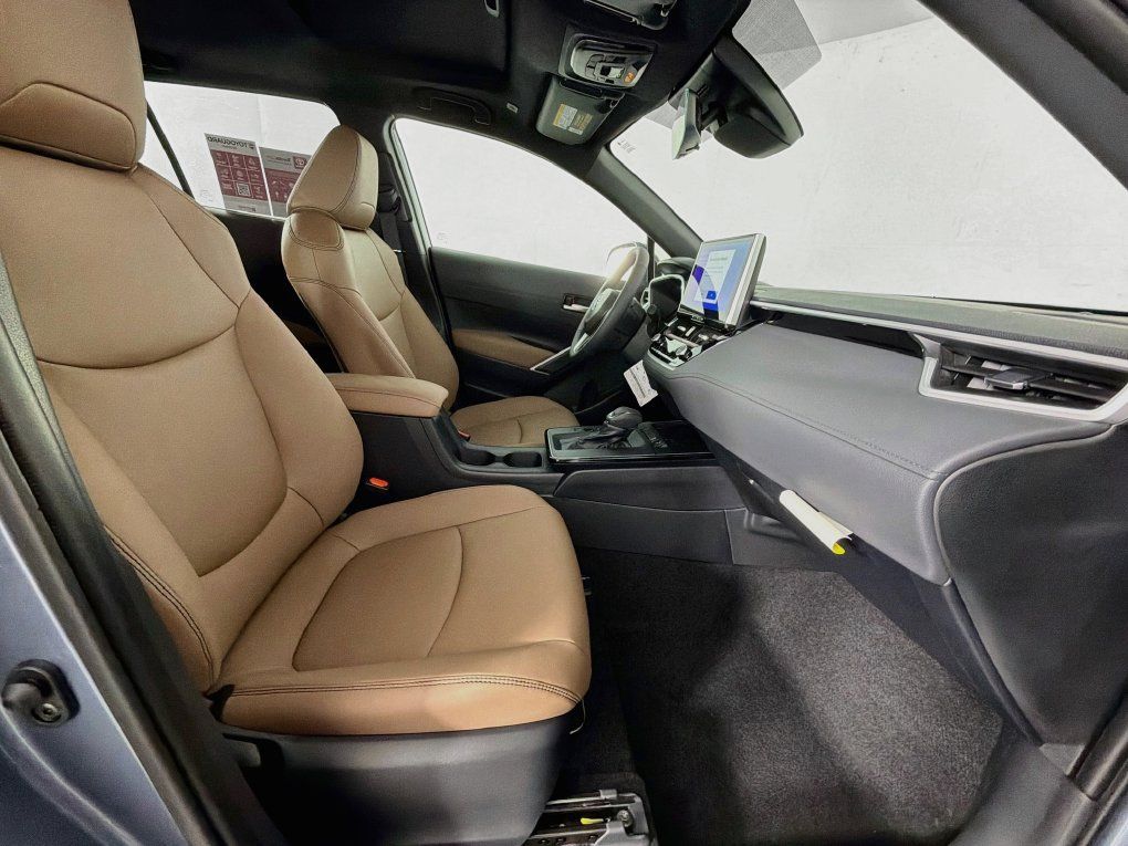 New 2026 Toyota Corolla Cross XLE FWD image 29