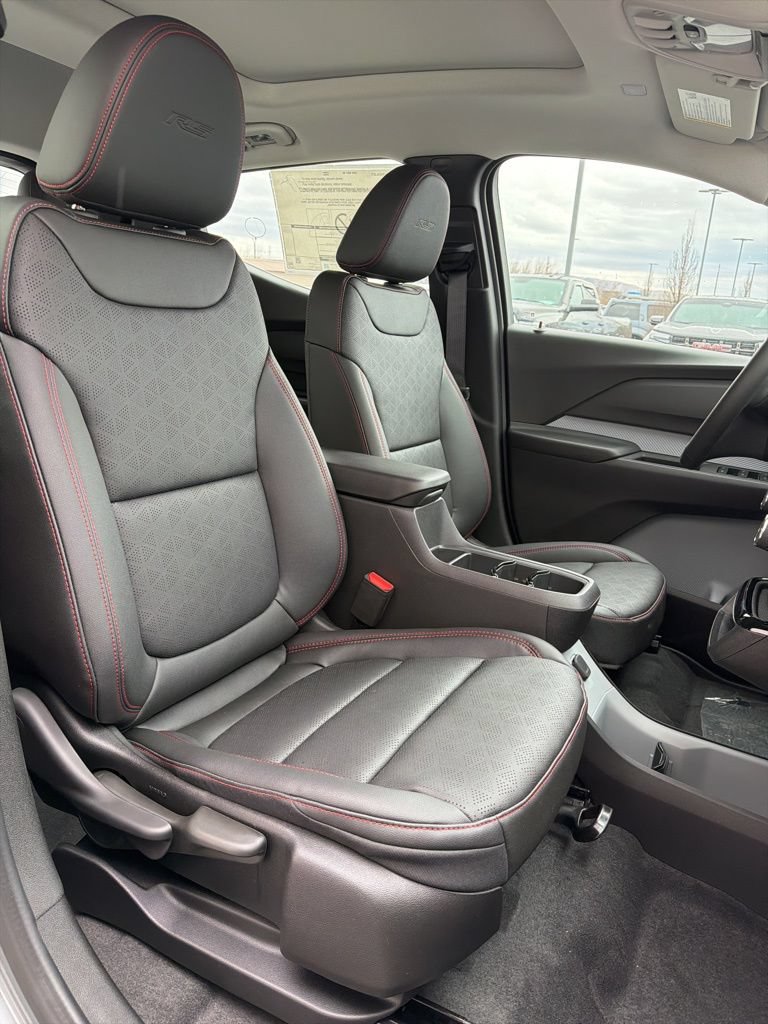 New 2027 Chevrolet Bolt RS w/ Technology Package FWD image 8