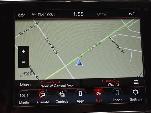 Used 2021 Jeep Grand Cherokee Limited w/ Trailer Tow Group IV AWD/4WD image 5