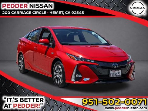 Used 2021 Toyota Prius Prime Limited FWD image 1