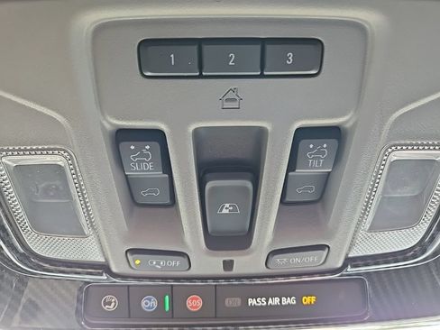 Used 2023 Chevrolet Silverado 1500 RST w/ Convenience Package II AWD/4WD image 38