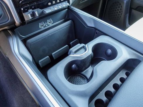 New 2025 RAM 3500 Big Horn image 23