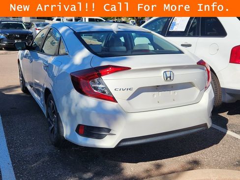 Used 2017 Honda Civic EX image 8