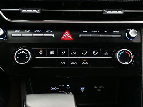 Used 2025 Hyundai Sonata SE image 19