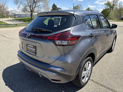 Used 2024 Nissan Kicks S FWD image 34