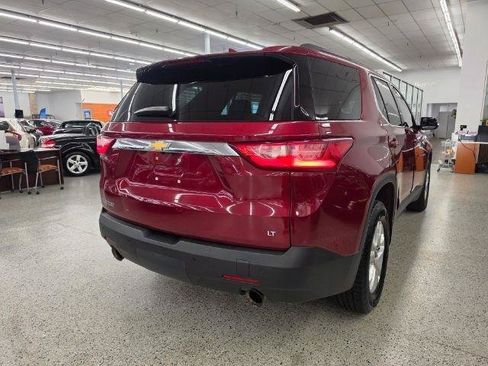 Used 2019 Chevrolet Traverse LT FWD image 5
