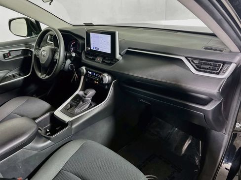 Certified 2025 Toyota RAV4 LE AWD/4WD image 25