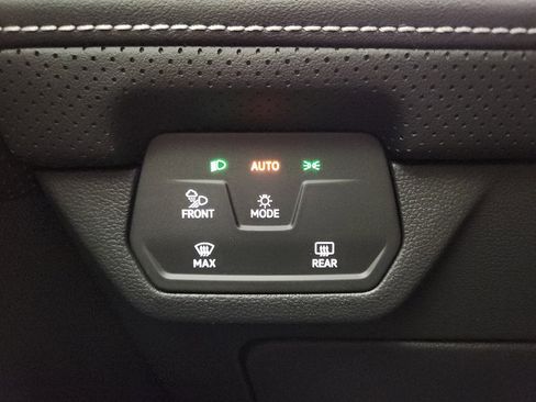 New 2026 Volkswagen Atlas SEL AWD/4WD image 12