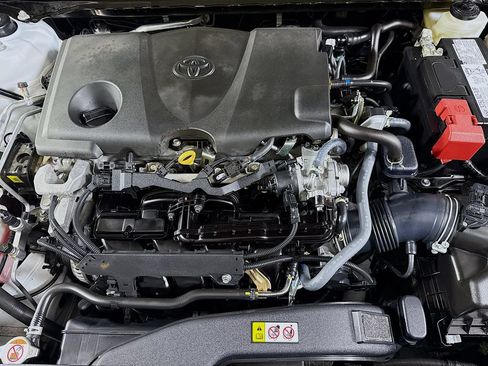 Used 2024 Toyota Camry LE w/ Convenience Package FWD image 30