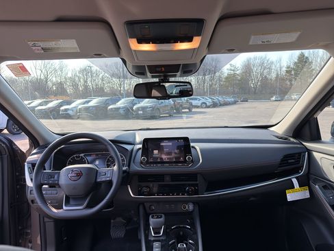 New 2026 Nissan Rogue SV image 28