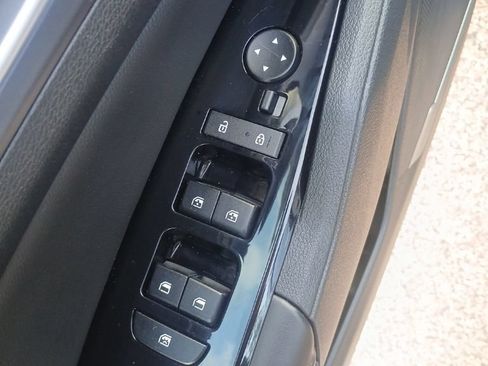 Used 2024 Kia Sportage EX AWD/4WD image 11