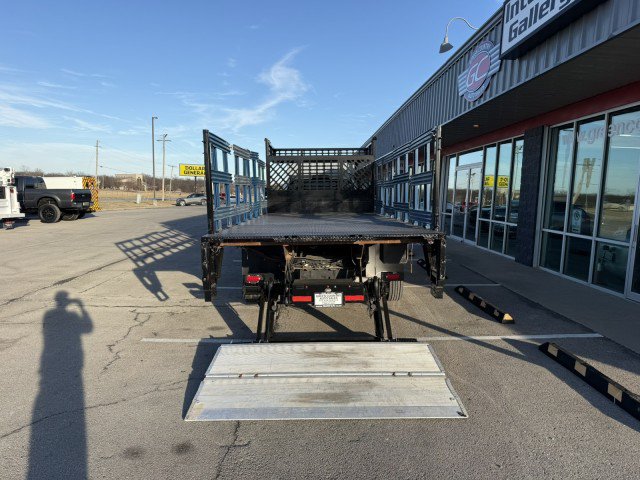 Used 2017 RAM 5500 Tradesman w/ Payload Upgrade Package AWD/4WD image 6