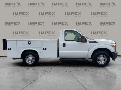 Used 2016 Ford F250 XL w/ Power Equipment Group image 6