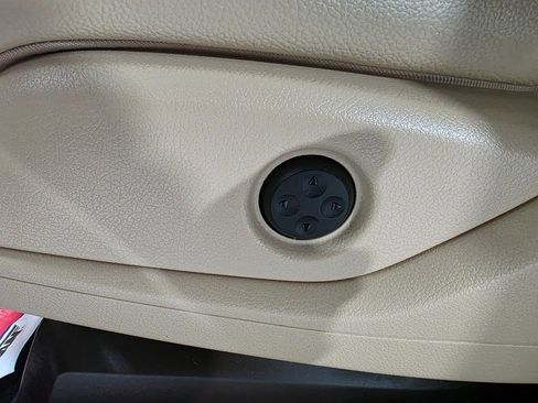 Used 2016 Mercedes-Benz GLE 350 4MATIC image 19