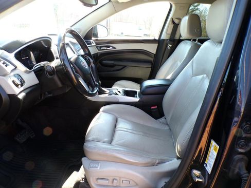 Used 2014 Cadillac SRX Luxury w/ Driver Awareness Package image 30