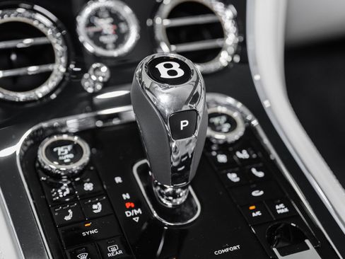 Certified 2023 Bentley Continental GT V8 AWD/4WD image 36